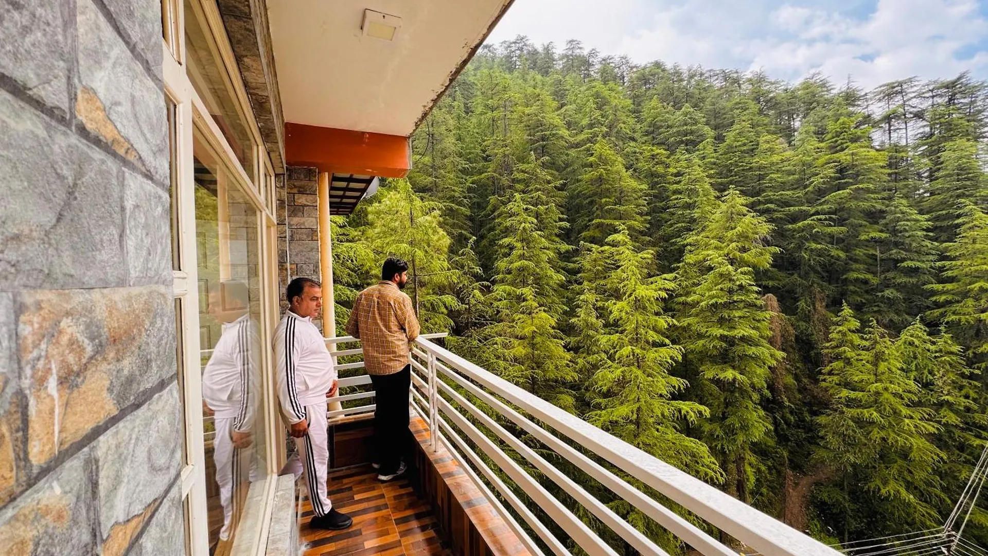 Verma Homestay By Decent Stays Shimla Hotel